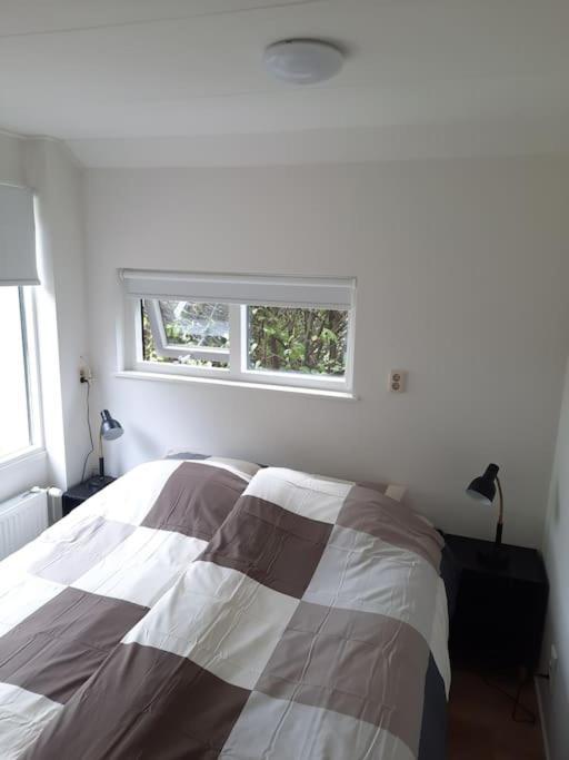 4-6 Persoons Vakantiewoning Met Eigen Tuin Villa Bakkeveen Luaran gambar